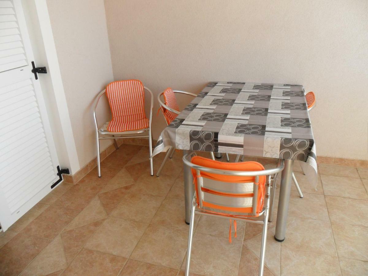Tomicic Apartmán