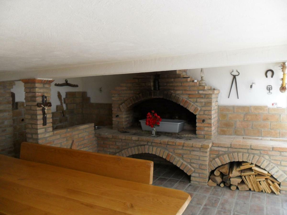 Apartament Tomicic *
